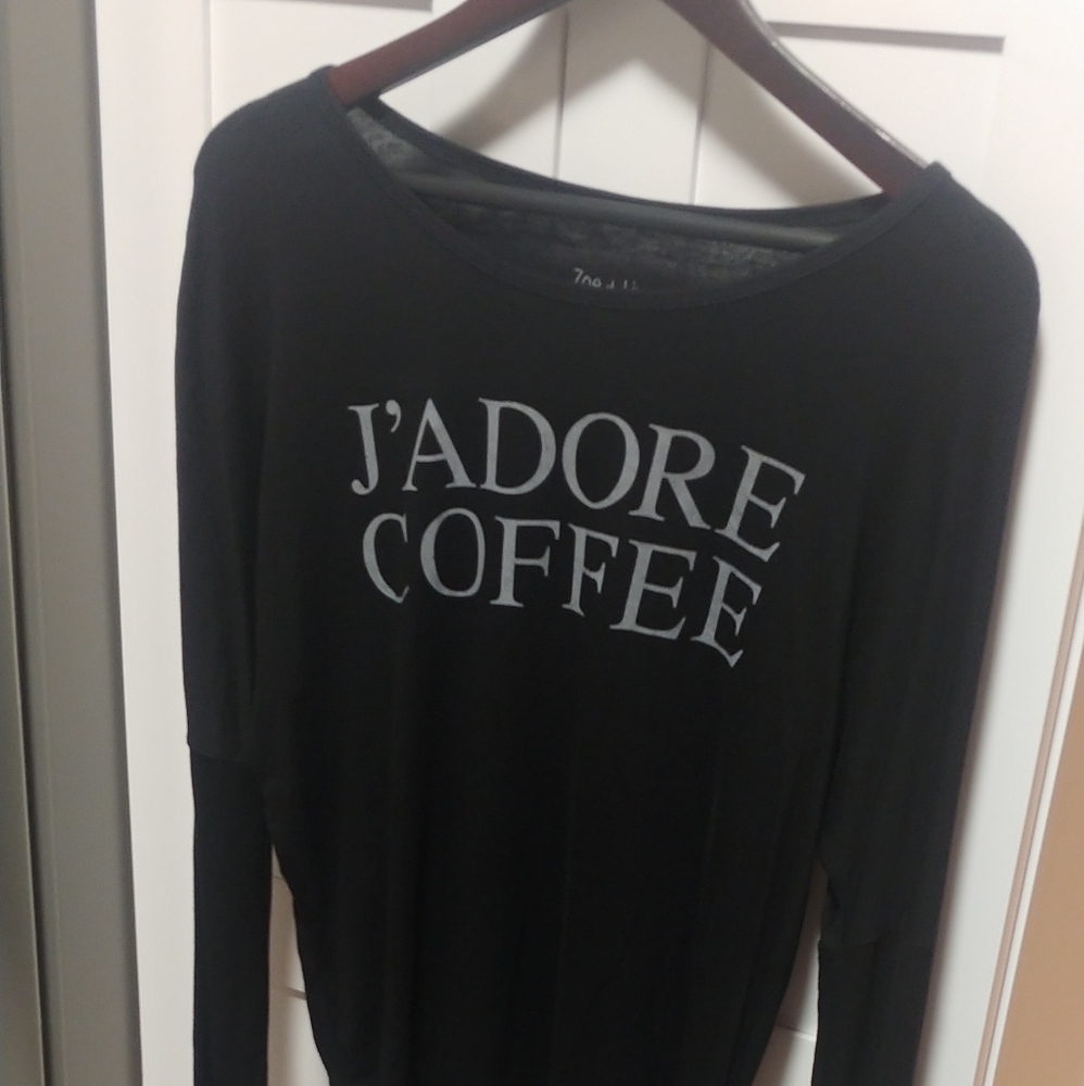 Pull over Tee Shirt style